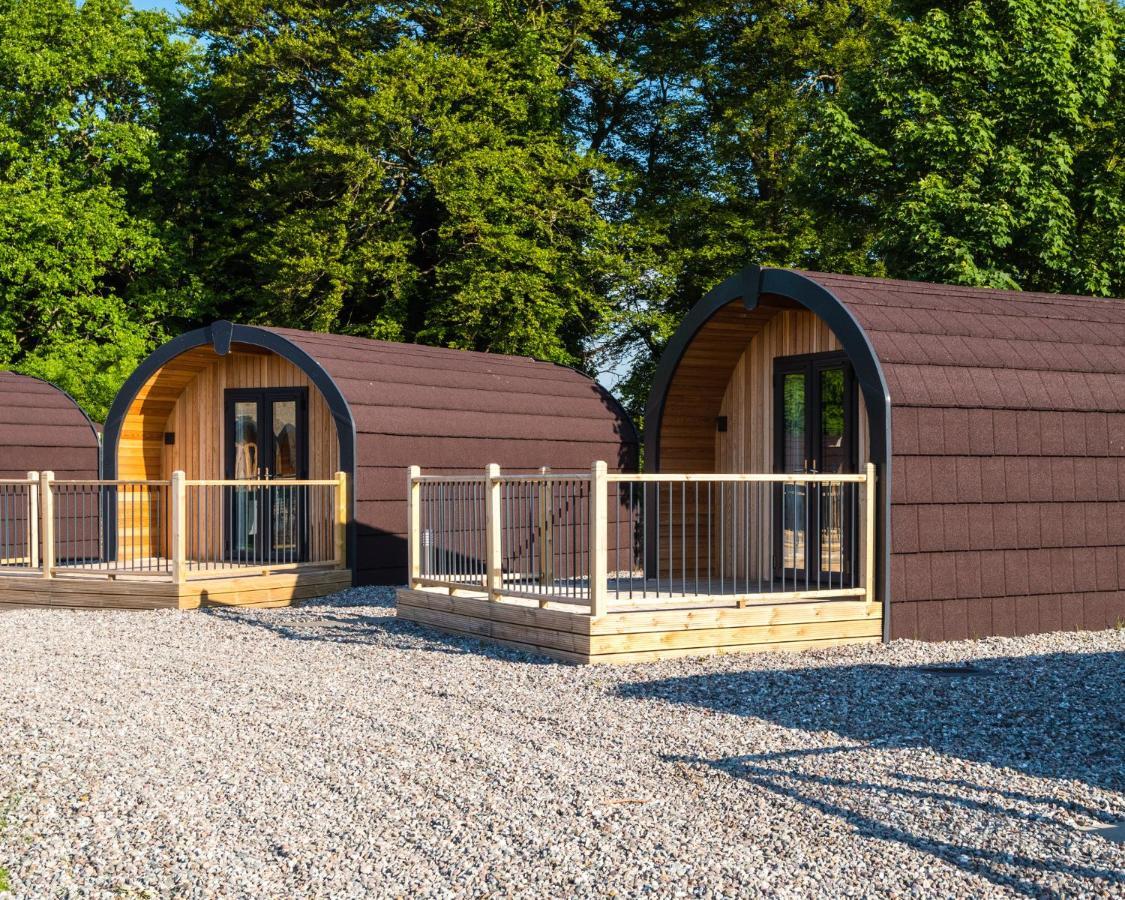 Weedingshall Lodges Falkirk Exterior foto